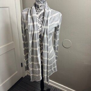 Splendid white and gray striped open long sleeve cardigan sweater